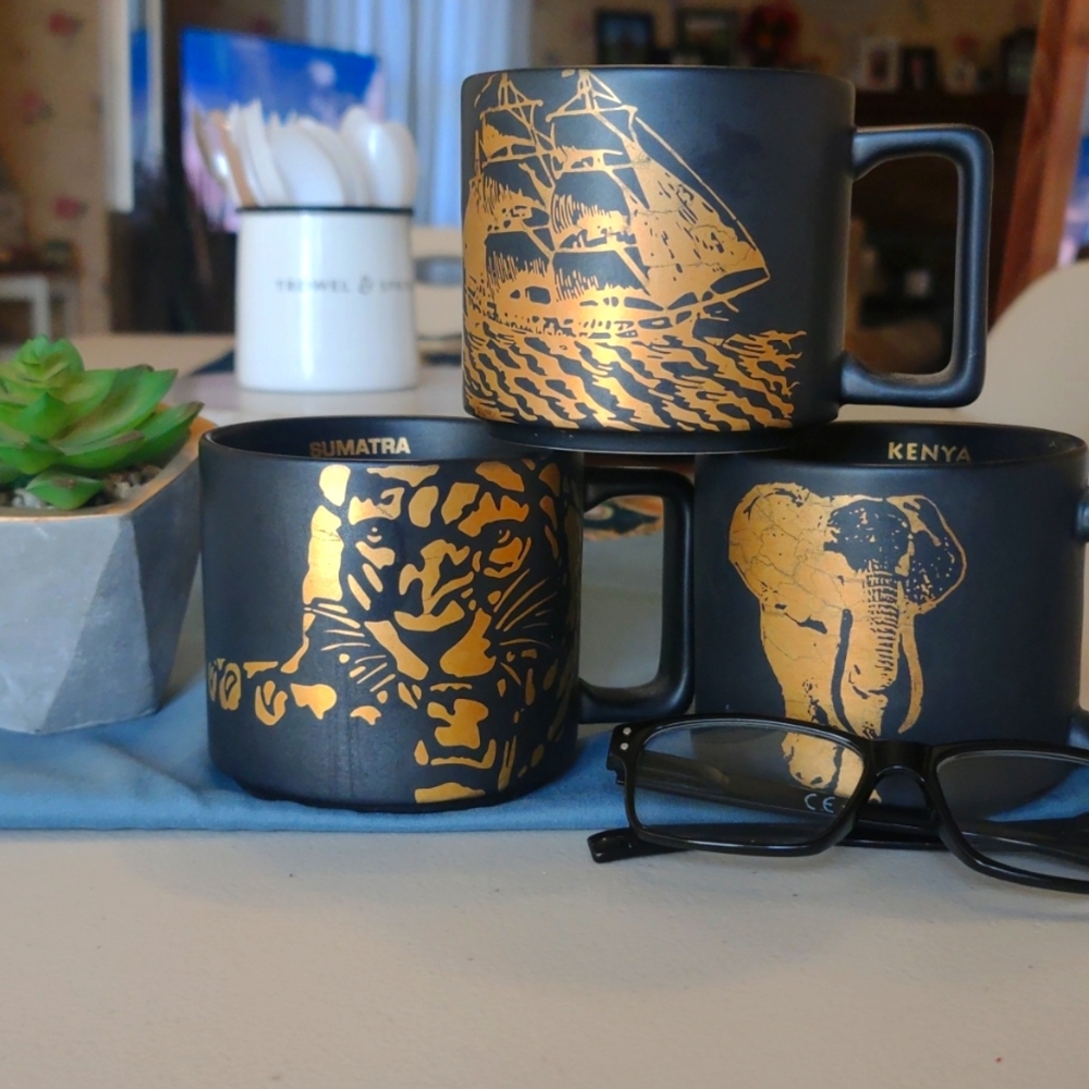 Starbucks mugs